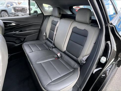 New 2026 Chevrolet Trax ACTIV FWD image 10