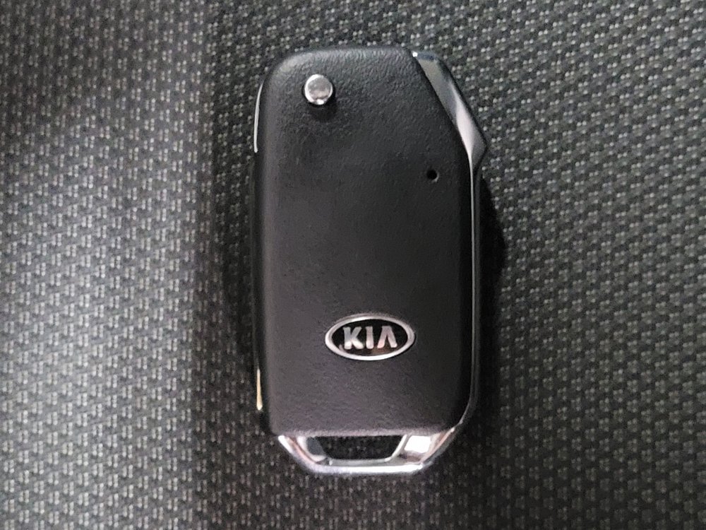 Used 2024 Kia Forte LXS w/ LXS Technology Package FWD image 32