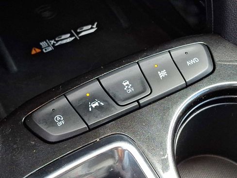 Used 2023 Chevrolet TrailBlazer RS w/ Sun and Liftgate Package image 24