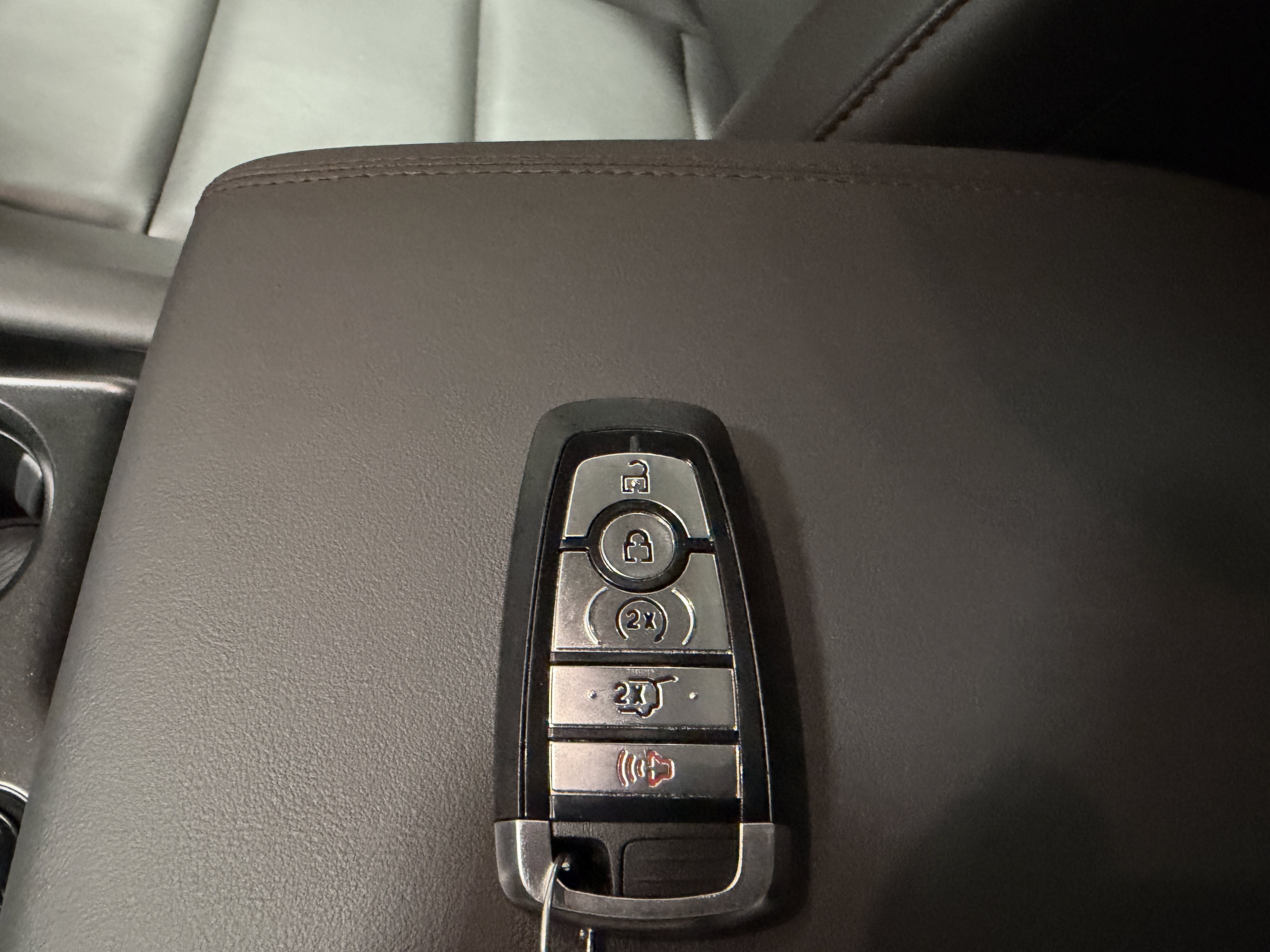 Used 2026 Ford Explorer Active w/ Active Comfort Package AWD/4WD image 37