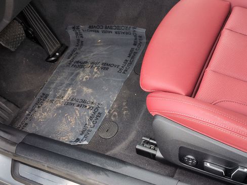 Used 2024 BMW i4 eDrive40 w/ Premium Package image 17