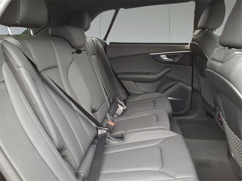 New 2026 Audi Q8 Premium Plus image 8