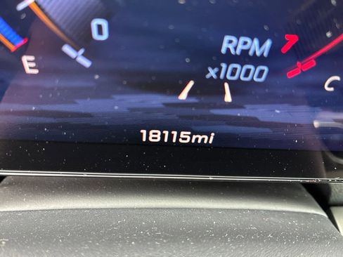 Used 2026 Chevrolet Traverse LT AWD/4WD image 18