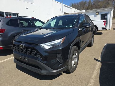 Used 2024 Toyota RAV4 XLE image 7
