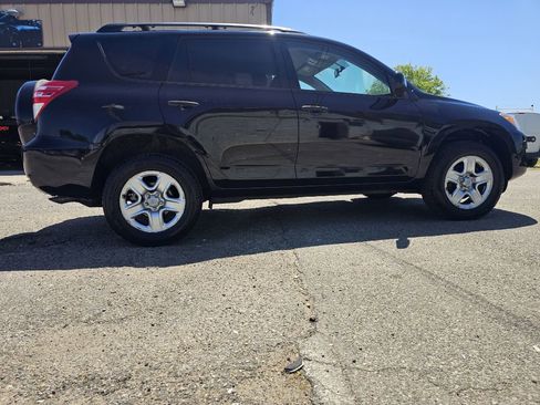 Used 2010 Toyota RAV4 4WD w/ 3rd Row image 11