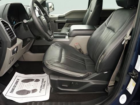 Used 2019 Ford F150 XLT w/ Equipment Group 302A Luxury RWD image 9