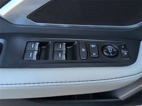 Certified 2025 Acura RDX SH-AWD image 39