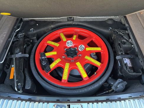 Used 2014 Porsche Cayenne Turbo S image 10