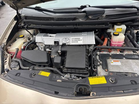 Used 2010 Toyota Prius Three image 21