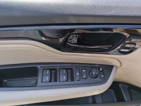 Used 2019 Honda Odyssey Elite image 12