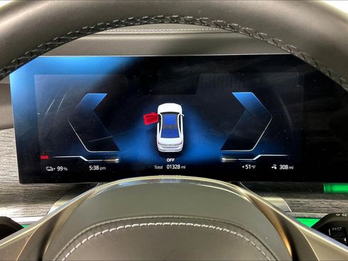 Certified 2024 BMW i7 eDrive50 image 20