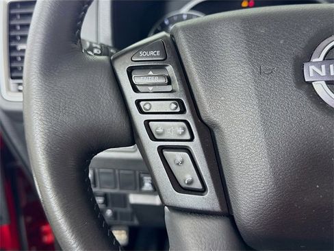Certified 2022 Nissan Frontier SV image 13