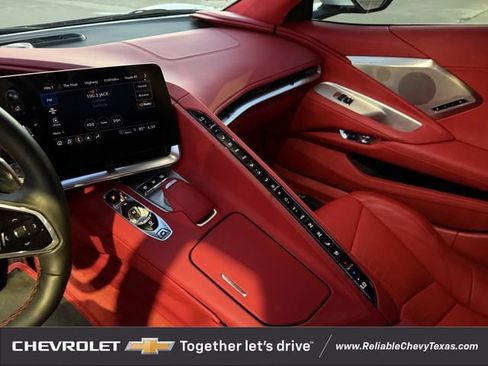 Used 2023 Chevrolet Corvette Stingray Premium Cpe w/ Z51 Performance Package RWD image 21