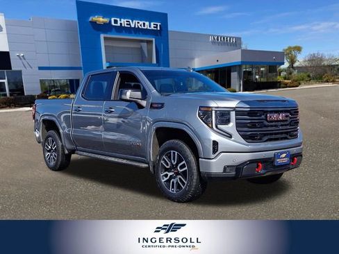 Used 2024 GMC Sierra 1500 AT4 w/ Technology Package image 1