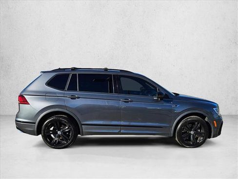 Used 2019 Volkswagen Tiguan SEL image 4