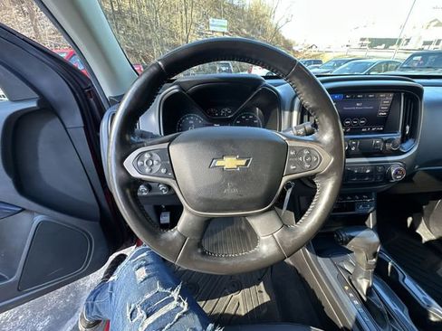 Used 2019 Chevrolet Colorado Z71 AWD/4WD image 13