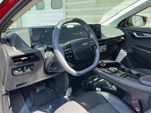 New 2025 Kia EV6 Light image 9