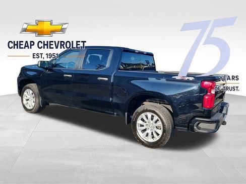 Used 2022 Chevrolet Silverado 1500 Custom AWD/4WD image 3