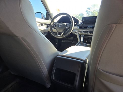 Used 2020 Honda Accord LX image 22