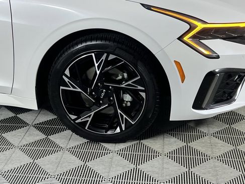 Used 2025 Kia K5 GT-Line image 10