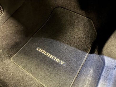 Used 2017 Dodge Journey GT w/ Driver Convenience Group image 33