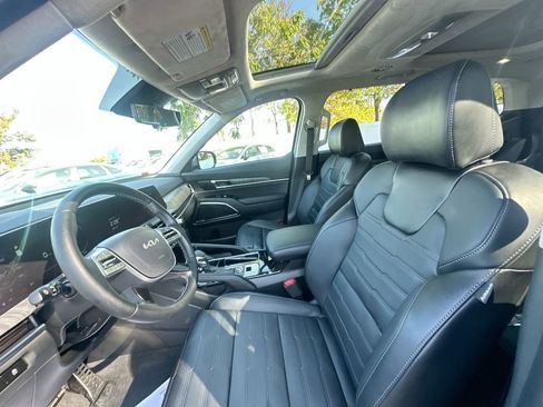 Used 2025 Kia Telluride SX Prestige image 37