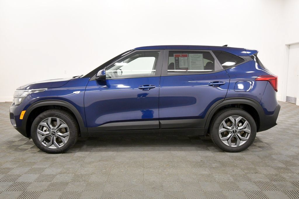 Used 2026 Kia Seltos LX AWD/4WD image 4