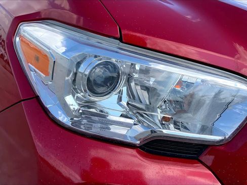 Used 2021 Toyota Tacoma SR w/ SR Convenience Package RWD image 51