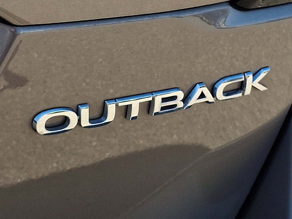 Used 2023 Subaru Outback Limited AWD/4WD image 30