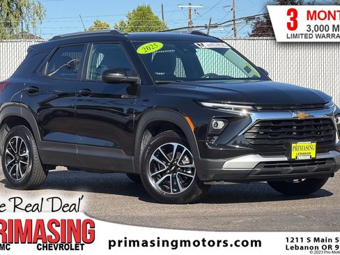 Used 2025 Chevrolet TrailBlazer LT AWD/4WD image 1