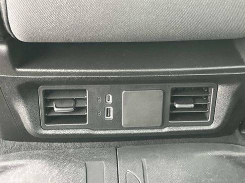 Certified 2024 Chevrolet Silverado 2500 Custom w/ Custom Value Package image 16