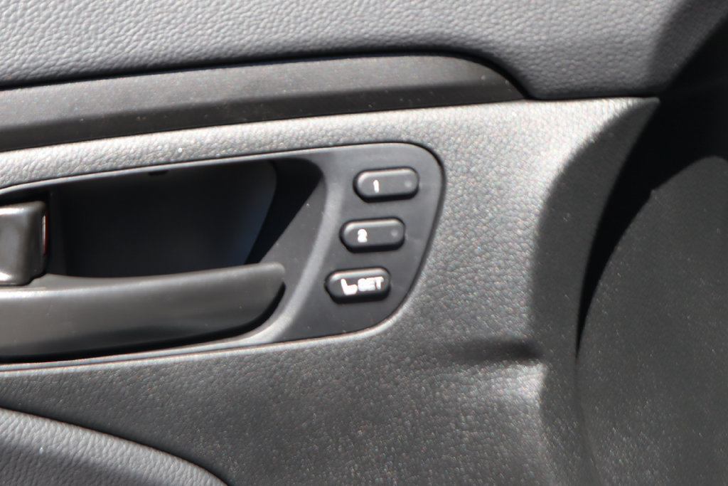 Used 2025 Honda Ridgeline TrailSport image 16