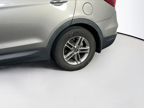 Used 2017 Hyundai Santa Fe Sport AWD/4WD image 28