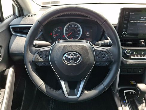 Certified 2022 Toyota Corolla Cross LE w/ Moonroof Package AWD/4WD image 21