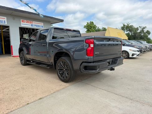 Used 2021 Chevrolet Silverado 1500 Custom w/ LPO, Dark Essentials Package RWD image 5