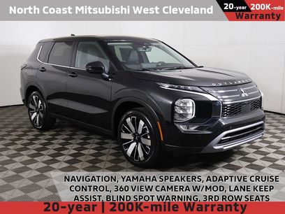 New 2025 Mitsubishi Outlander SE