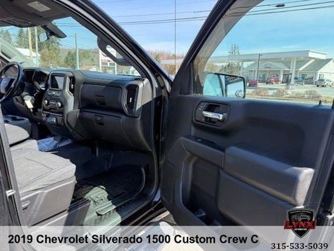Used 2019 Chevrolet Silverado 1500 Custom image 34