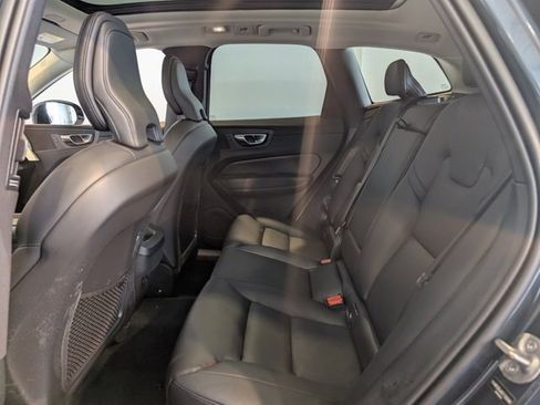 Used 2025 Volvo XC60 B5 Core w/ Protection Package Premier image 24