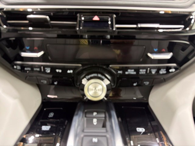 Certified 2026 Acura MDX w/ Technology Package AWD/4WD image 40