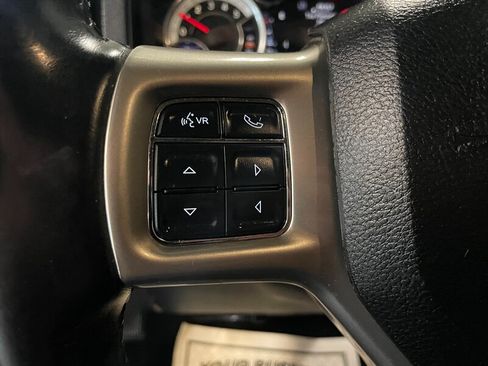 Used 2016 RAM 1500 Laramie w/ Convenience Group AWD/4WD image 10