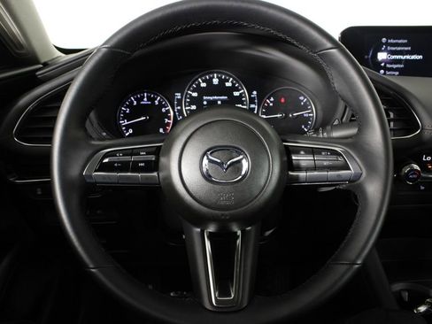 Used 2021 MAZDA MAZDA3 s image 8