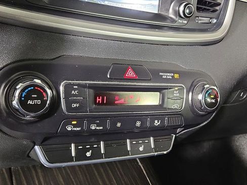 Used 2020 Kia Sorento EX image 20