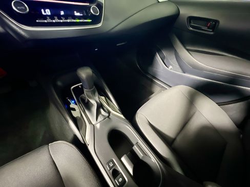 Used 2025 Toyota Corolla LE image 25