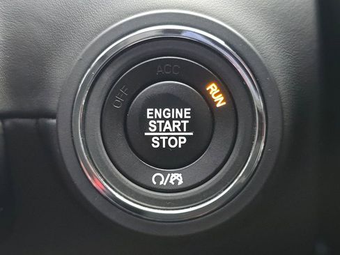 Used 2021 Maserati Ghibli Trofeo image 35