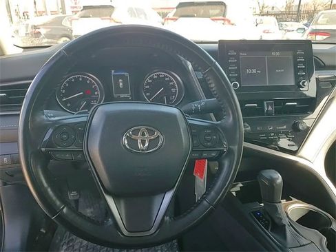 Used 2024 Toyota Camry SE image 22