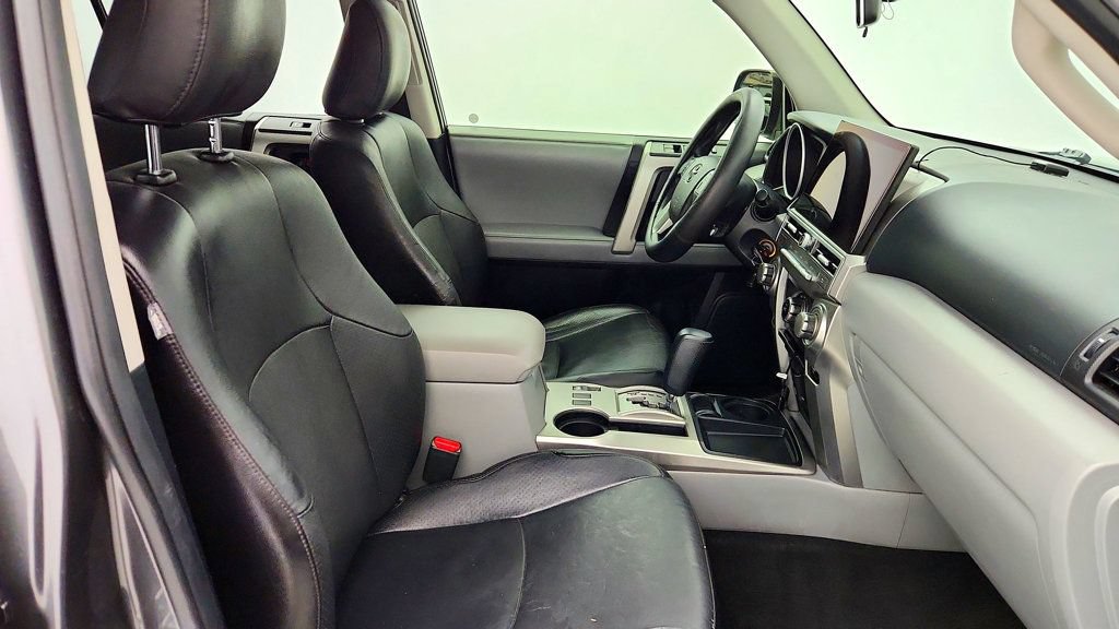 Used 2013 Toyota 4Runner SR5 w/ Convenience Pkg RWD image 26