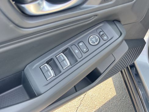 Used 2023 Honda Accord EX-L image 11