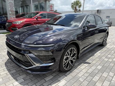 Used 2026 Hyundai Sonata SE FWD image 3