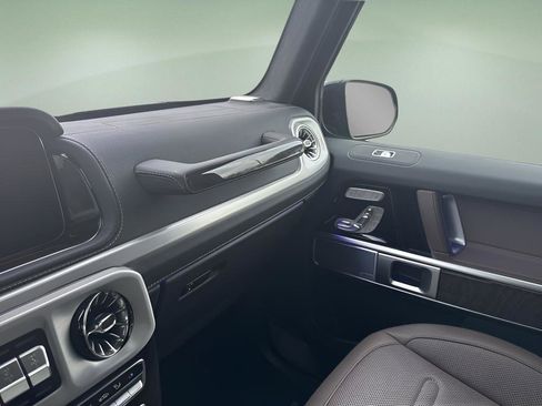 Used 2022 Mercedes-Benz G 550 G 550 image 13