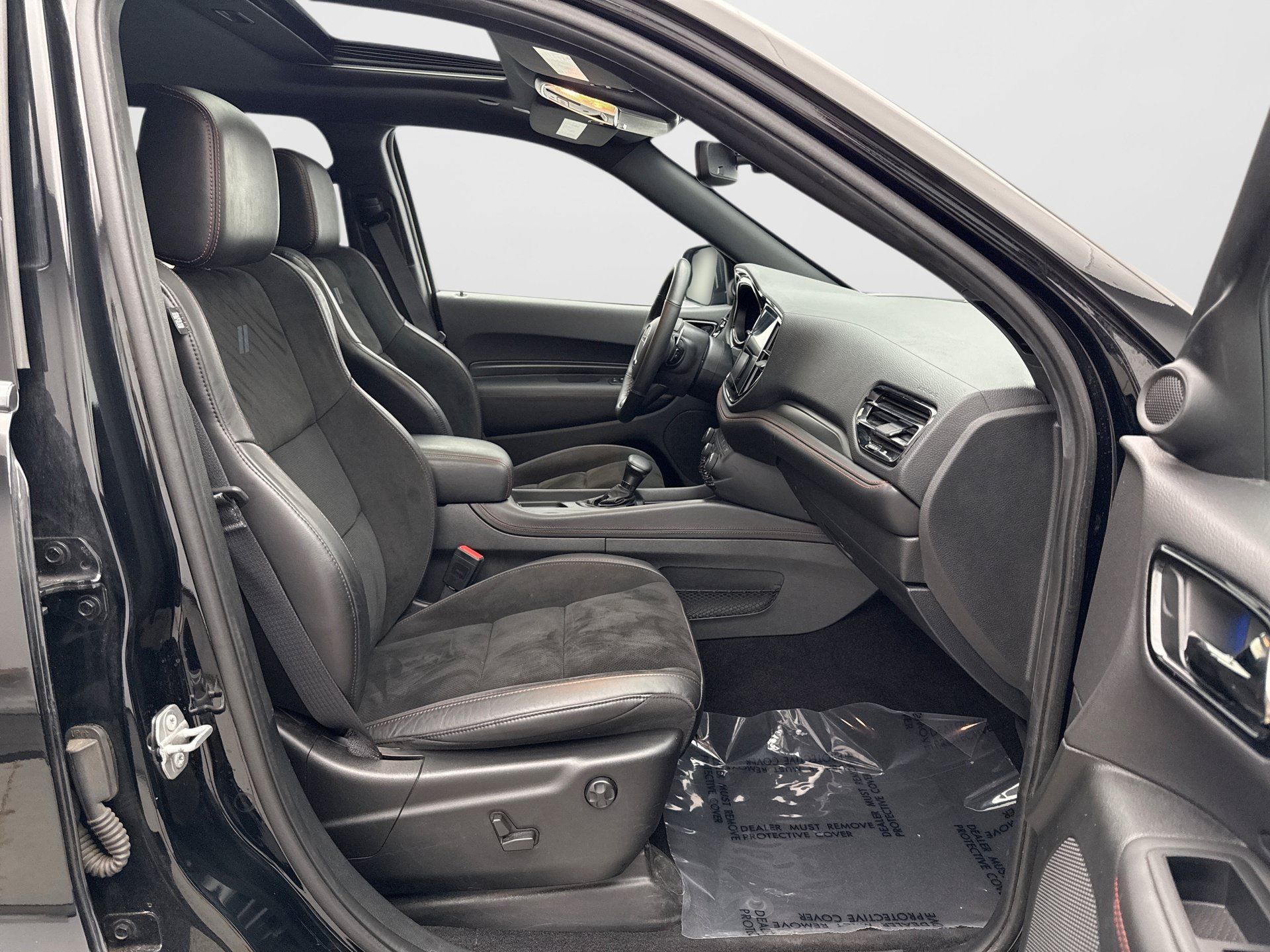 Used 2023 Dodge Durango R/T w/ Tow 'N Go Package AWD/4WD image 9